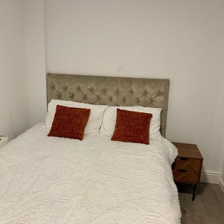 M4M Rooms- Ng8 5Np Room 1 Nottingham Kültér fotó